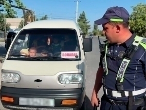 Driver of Damas vehicle was found transporting 32 children in Andijan (Video)