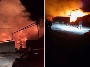 A mosque burns down in Samarkand