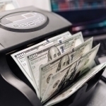 Dollar kursi 12 ming so‘mdan oshdi