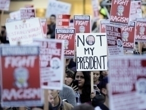 АҚШ аҳолиси Мустақиллик куни учун Трампга “совға” тайёрлаяпти – ОАВ