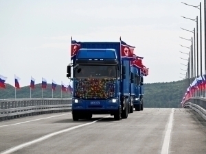 Россия ва Шимолий Корея ўртасида илк автомобиль кўприги очилди