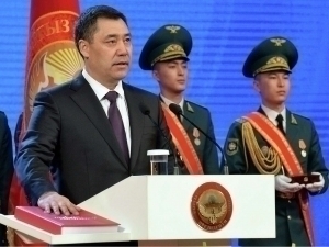 Қирғизистонда вазият қалтис. Президент Конституцион судга мурожаат йўллади