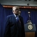 Трамп Венесуэлага ёрдам таклиф қилди