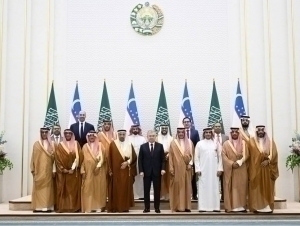 Mirziyoyev receives Saudi delegation