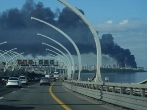 Peterburg iqtisodiy forumning ilk kunida dronlar hujumiga uchradi (foto)