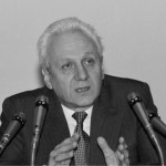 Борис Ельцин маъмуриятининг собиқ раҳбари Сергей Филатов вафот этди