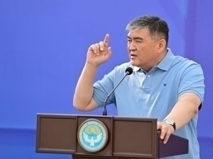 Tashiyev prezidentlik saylovida qatnashmasligini aytdi