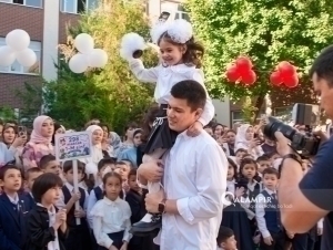 Yangi o‘quv yilining ilk qo‘ng‘irog‘i chalindi (fotoreportaj)