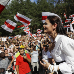 Lukashenkodan hokimiyat talab qilgan Tixanovskaya Belarusni tark etdi