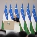 “Уларнинг ишига чек қўйишга куч-қудратимиз етади”. Президент “кўча”лар ва жиноий тўдалар ҳақида гапирди (видео)