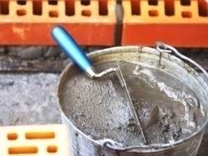 Россияда бошига челак ташлаб юборилган ўзбекистонлик мигрант вафот этди