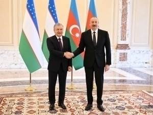 Mirziyoyev Aliyevni O‘zbekistonga taklif qildi