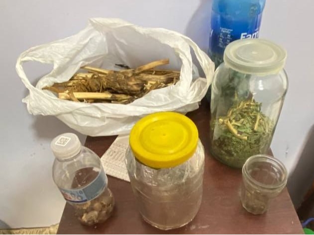 Man arrested for keeping 1.5 kg of “poppy seeds” in bedroom in Chinoz