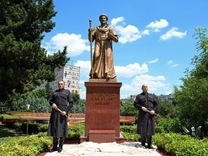 Tbilisida Alisher Navoiy haykali ochildi