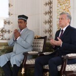 Мирзиёев Ислом Каримов қабрини зиёрат қилди