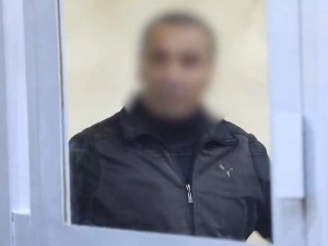Хотинини фарзандлари олдида ўлдирган эр 17,5 йилга қамалди