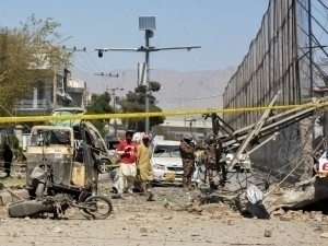 Pokistondagi portlashda kamida 10 kishi halok bo‘ldi (video)