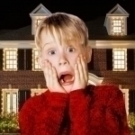 Disney+ Kevinning uyini pechenedan qurdi (video)