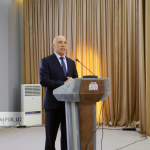 Шодмонов коронавирусдан кимлар вафот этаётганини очиқлади