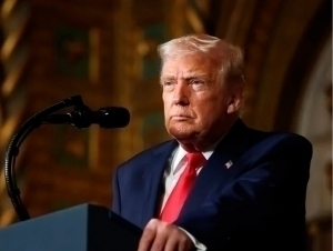 Tramp me’yordan ortiq aspirin ichishini aytdi