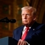 Tramp me’yordan ortiq aspirin ichishini aytdi