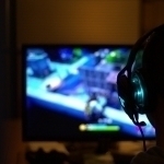 Tayvanlik talaba ketma-ket 4 kun kompyuter o‘ynagani uchun vafot etdi