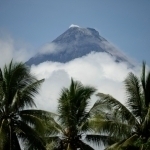 Filippindagi Mayon vulqoni faollashdi