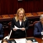 Italiya Bosh vazirini “pakana” degan jurnalist jarimaga tortildi