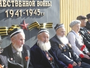 Тожикистондаги уруш қатнашчиларига қанча пул тўланиши айтилди