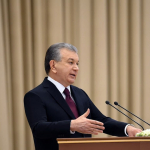 Davlat ishtirokidagi korxonalarning aksariyati davlatga yuk bo‘lmoqda – Prezident