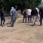 Bo‘stonliqda bir guruh shaxslar o‘rtasida janjal chiqdi (video)