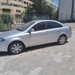 Тошкентда 230 та қоидабузарлик қилган аёлнинг Lacetti’си аукционда сотиб юборилди