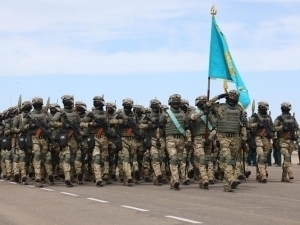 Қозоғистон ҳарбийларини Британияда ўқитмоқчи
