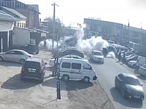 Қашқадарёда Damas портлаб кетди (видео)