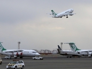 Эрон ҳаво ҳудудини қисман очди