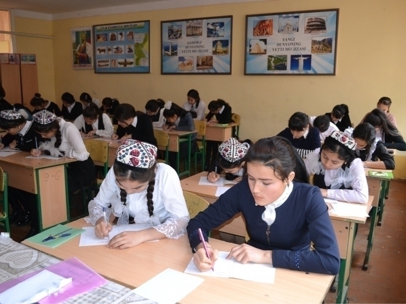 Is Russian history taught accurately in Uzbek schools?