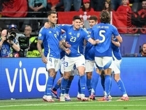 Италиялик машҳур ҳимоячи “Барселона”га ўтмоқчи