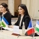 Saida Mirziyoyeva chet eldan kelgan pedagoglar bilan uchrashdi