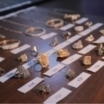 Man caught transporting 1.5 billion soums worth of jewelry in Damas