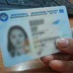 Қирғизистонда фуқароларга отасининг исми ўрнига онасининг номини беришга рухсат берилди