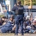 Migrantlarning Fransiyaga kirishi taqiqlanishi mumkin