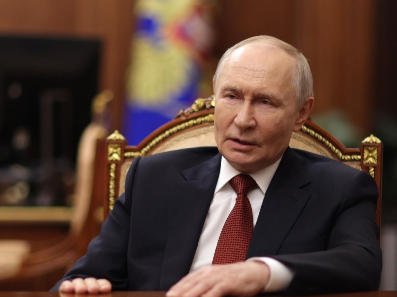 Putin Ukraina bilan muzokaralarni Minskda o‘tkazishni taklif qildi