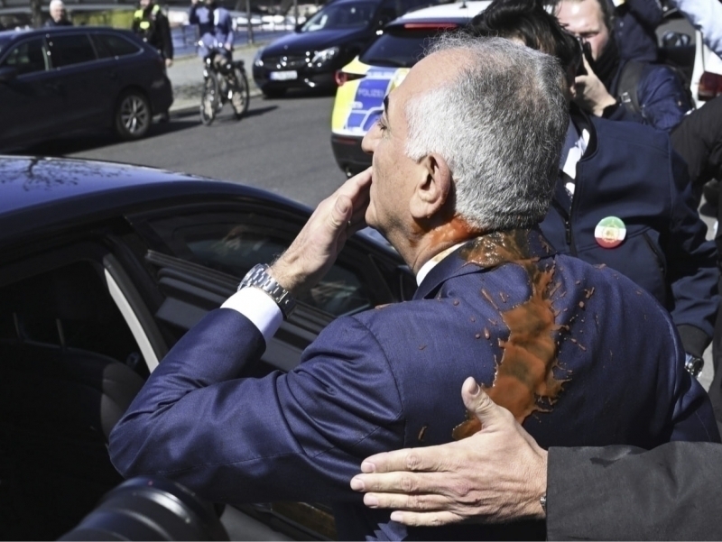 Rizo Pahlaviy Germaniyada hujumga uchradi (video)