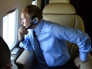 Putinning samolyoti Turkmanistondan qaytishda muammoga uchradi