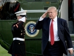 Трамп рекорд даражадаги мудофаа бюджетини имзолади