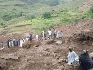 Суданда кўчки оқибатида камида минг киши ҳалок бўлди