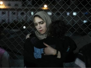 Исроил Рафаҳ чегара пунктидан беморларни ўтказишни тўхтатди