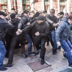 Moskvada o‘zbek va tojiklar mushtlashuvida 40 kishi qo‘lga olindi