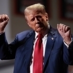 “Venesuelaning muvaqqat prezidenti”. Tramp hazilomuz fotoni e’lon qildi