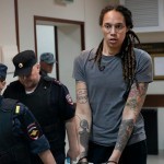 Rossiyada qamalgan amerikalik sportchi sud qaroriga norozilik bildirdi